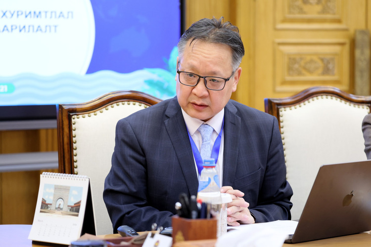 З.БАТБАЯР: Оюутолгой компани УС АШИГЛАСНЫ болон УС БОХИРДУУЛСНЫ ТӨЛБӨРИЙГ хольж иргэдийг төөрөгдүүлж банйа